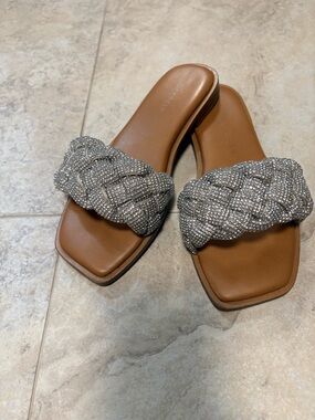 Sincerely Jules Fisk Rhinestone Braided Slide Sandals. Size 6